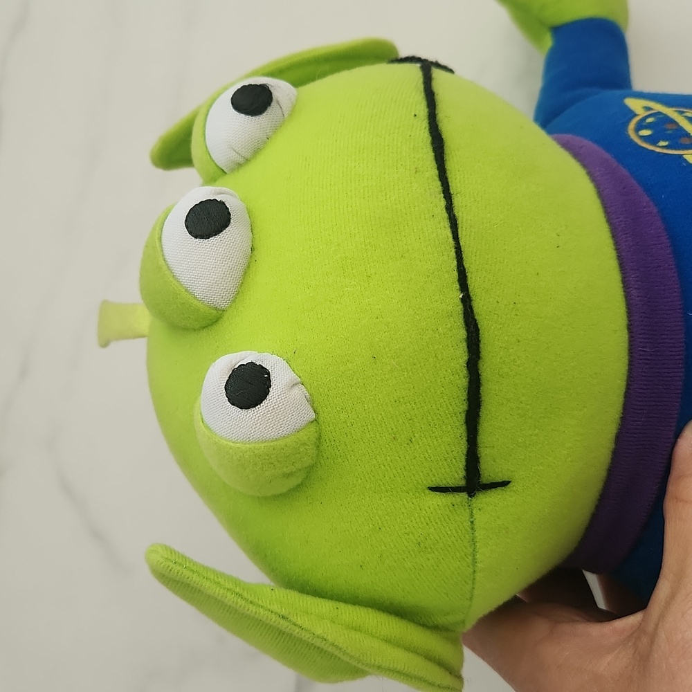 Toy Story Pizza Planet Alien Plush Disney Parks Green Martian Stuffed Animal - Picture 5 of 6